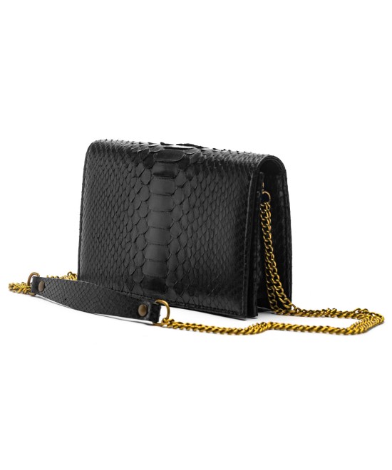 Bolso bandolera color negro realizado en piel suave genuina de pitón