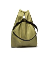 Bolso de piel suave y ligero con correa regulable que imita a las bolsas de plastico del supermercado