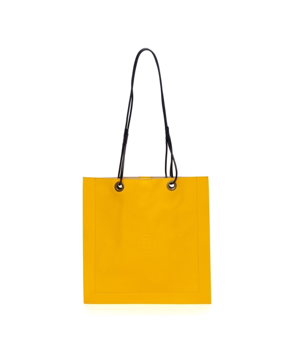 Bolso cuadrado de piel con asas de cordón de cuero