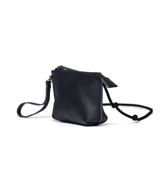 Bolso pequeño de piel color negro