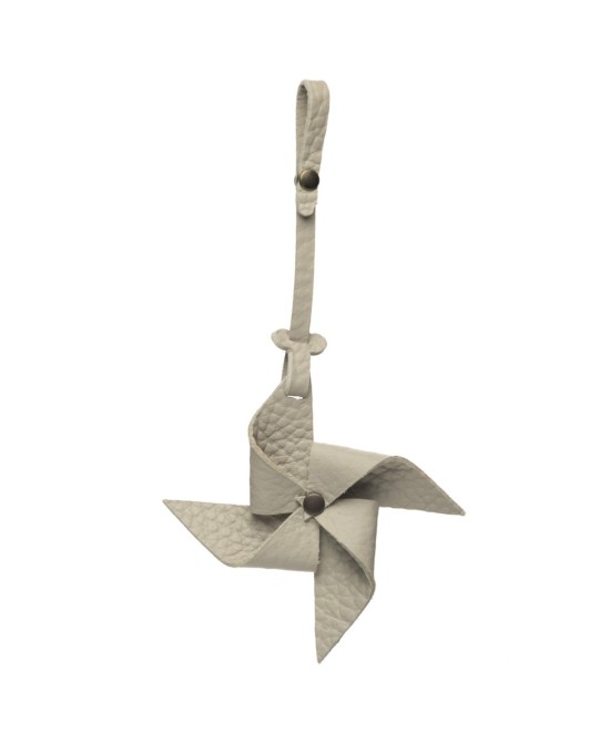 Leather charm in the shape of a windmill