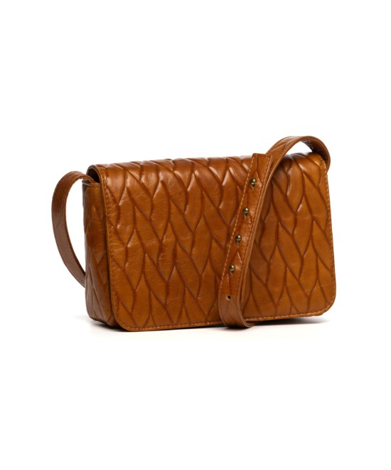 Bolso pequeño con solapa