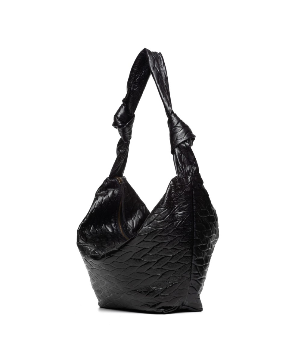 Soft and light leather bag to hang on the shoulde