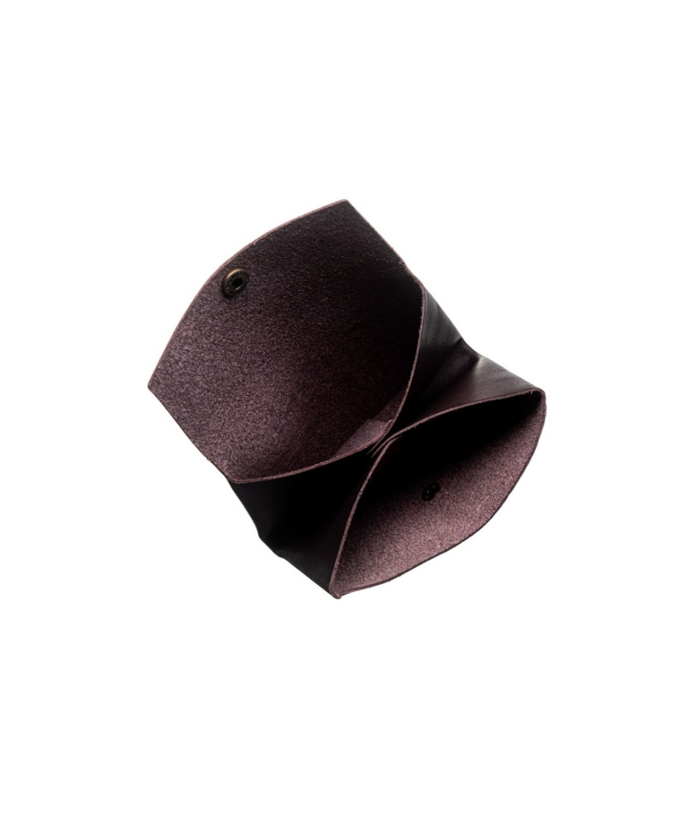 Unisex leather purse with 2 departments.