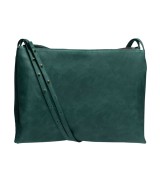 Bolso de piel amplio con dos departamentos individuales y correa ajustable.