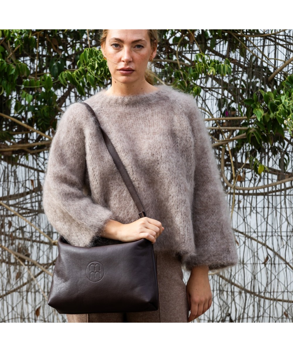 bolso de piel marrón chocolate