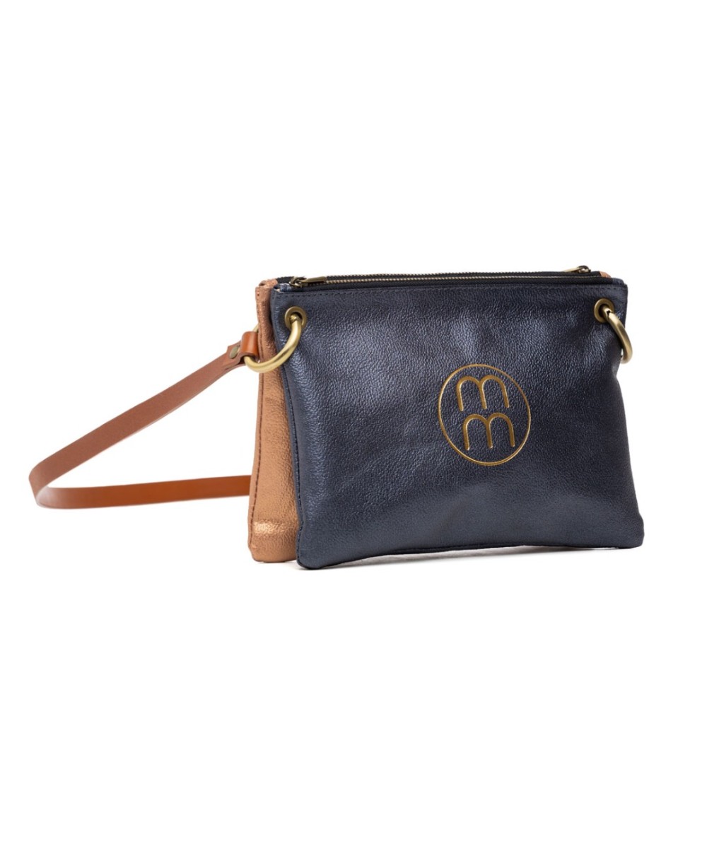 Leather bag made up of 2 interchangeable individual flat wallets.