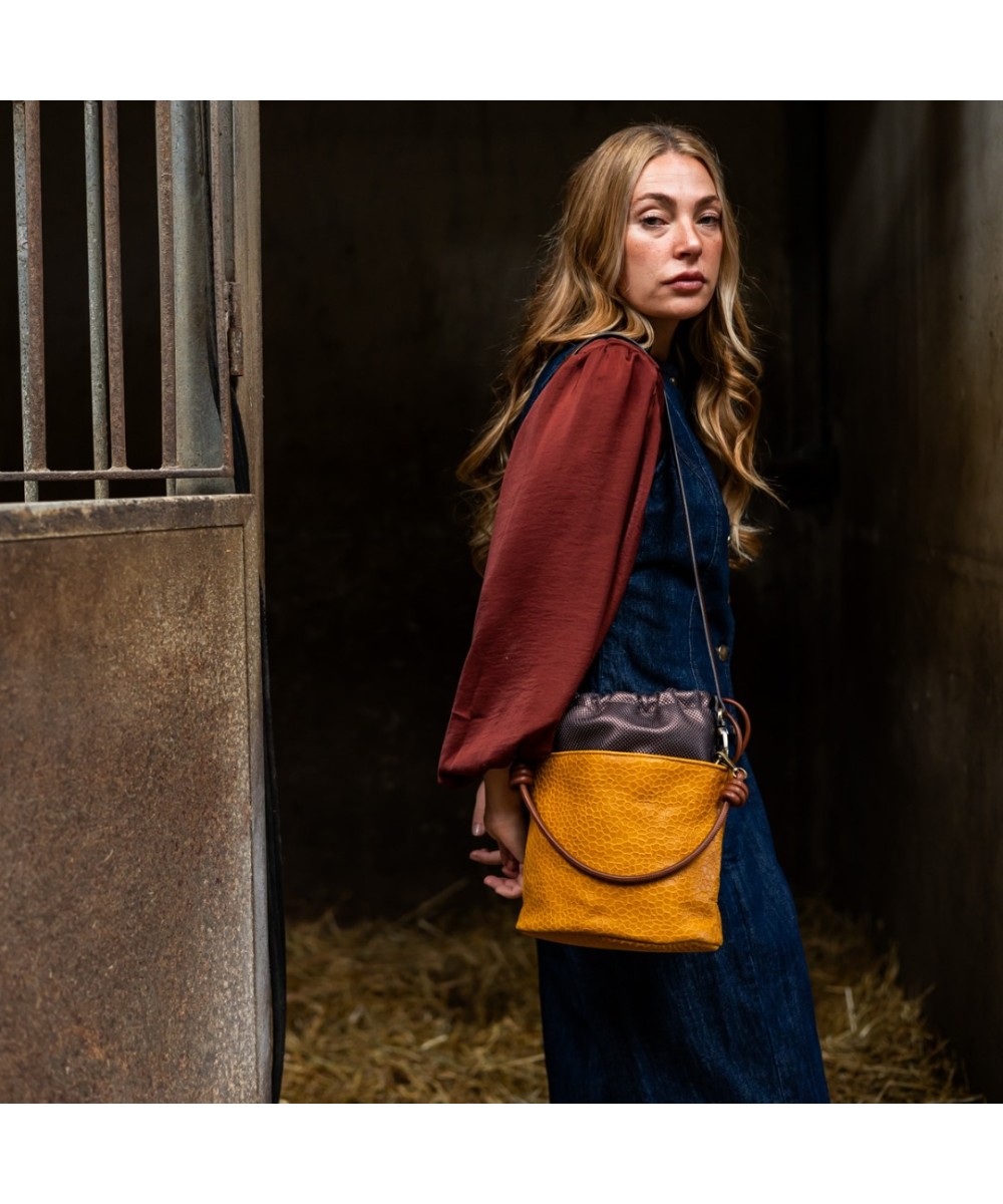 Mustard bucket bag