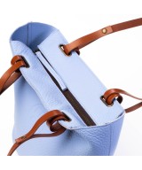 Leather Tote Bag closed with zipper